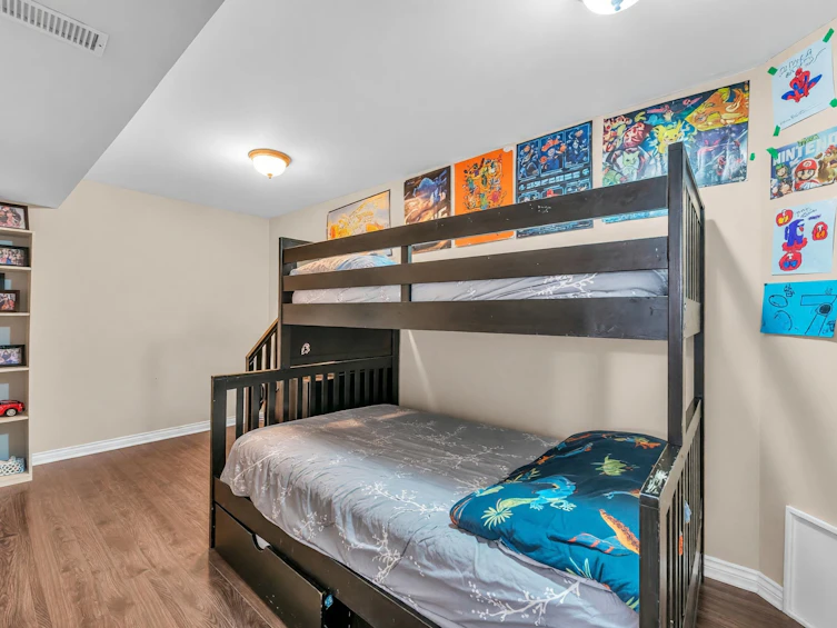 26747 32 Avenue, Langley, BC, V4W 3G4 - 28