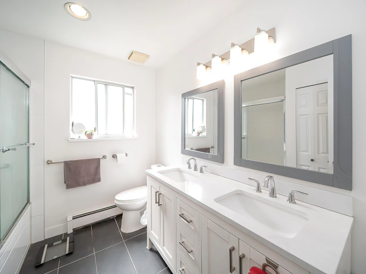 7135 4th Street, Burnaby, BC, V5E 3X7 - 24