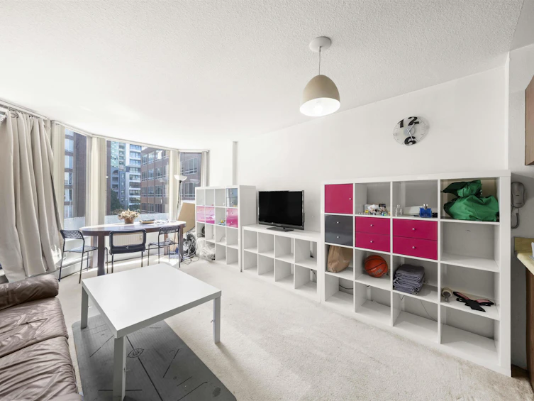 313-1330 Burrard Street, Vancouver, BC, V6Z 2B8 - 13
