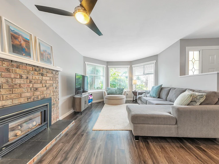 9286 212 Street, Langley, BC, V1M 2B5 - 2
