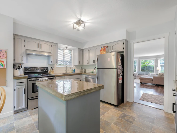 9286 212 Street, Langley, BC, V1M 2B5 - 6
