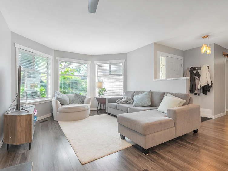 9286 212 Street, Langley, BC, V1M 2B5 - 4
