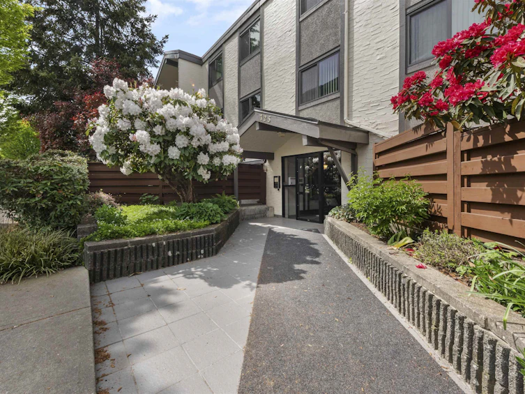 204-725 Commercial Drive, Vancouver, BC, V5L 3W4 - 24