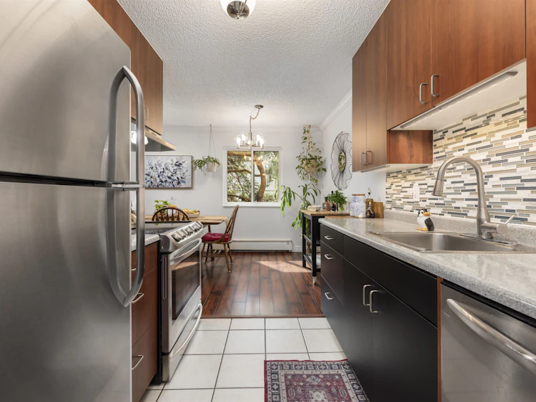 204-725 Commercial Drive, Vancouver, BC, V5L 3W4 - 10
