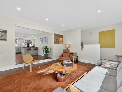 7159 York Crescent - 5