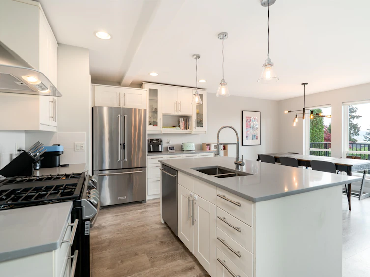 330 Richmond Street, New Westminster, BC, V3L 4B8 - 4