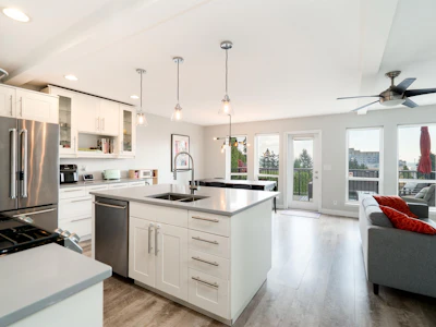 330 Richmond Street - 3