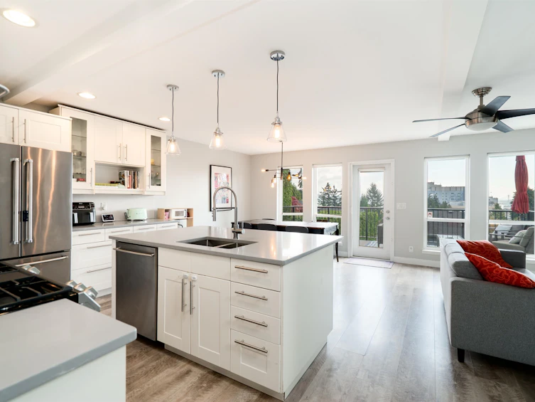 330 Richmond Street, New Westminster, BC, V3L 4B8 - 3