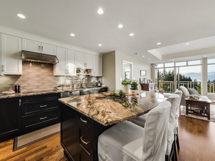 8519 Seascape Drive, West Vancouver, BC, V7W 3J7 - 10