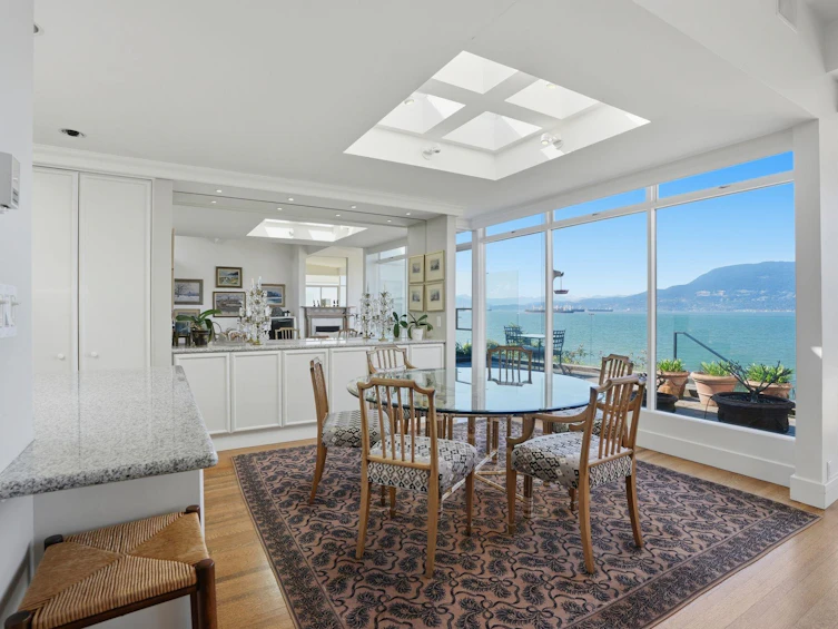 2565 Point Grey Road, Vancouver, BC, V6K 1A1 - 16