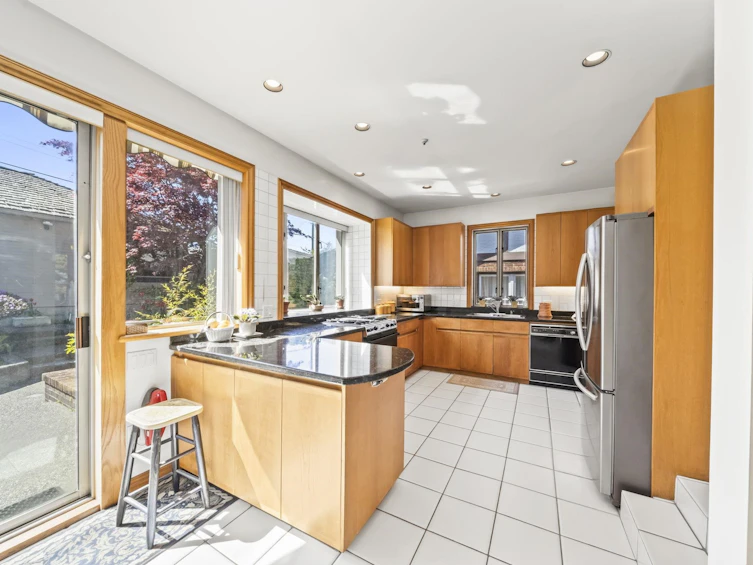 4233 Quesnel Drive, Vancouver, BC, V6L 2X5 - 13