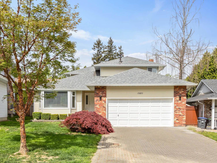 13855 65a Avenue, Surrey, BC, V3W 8W1