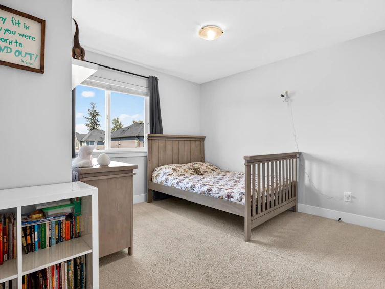 20435 82 Avenue, Langley, BC, V2Y 0S3 - 20