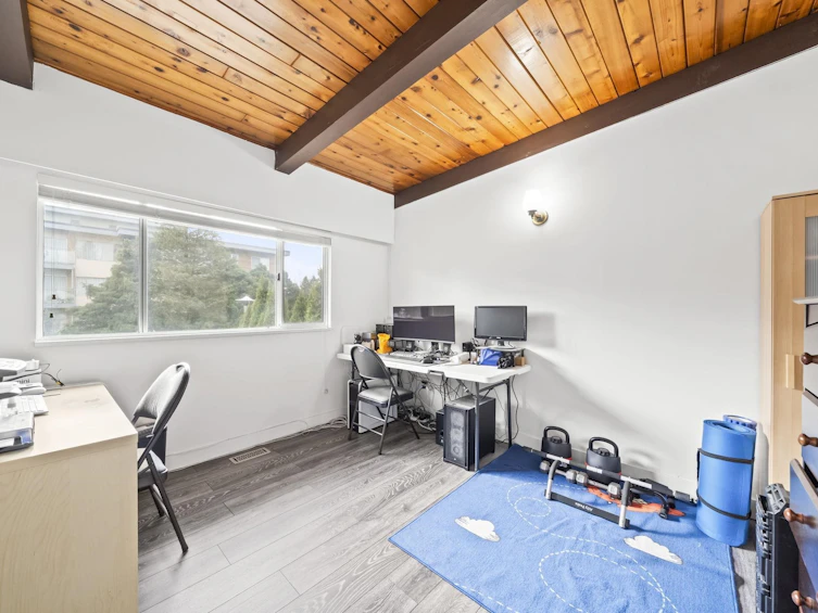 39 Mott Crescent, New Westminster, BC, V3L 4L8 - 18
