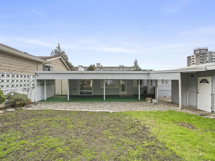 39 Mott Crescent, New Westminster, BC, V3L 4L8 - 38