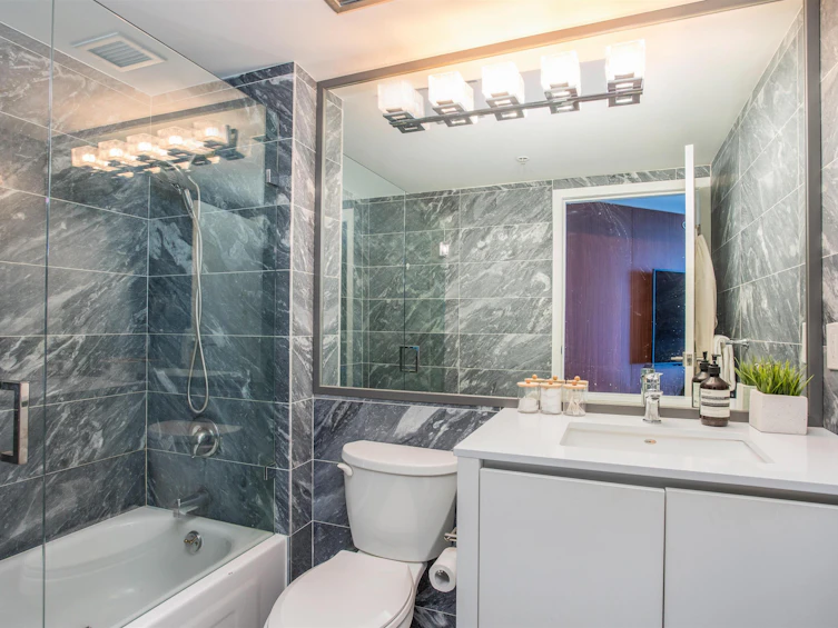 203-388 Drake Street, Vancouver, BC, V6B 6A8 - 11