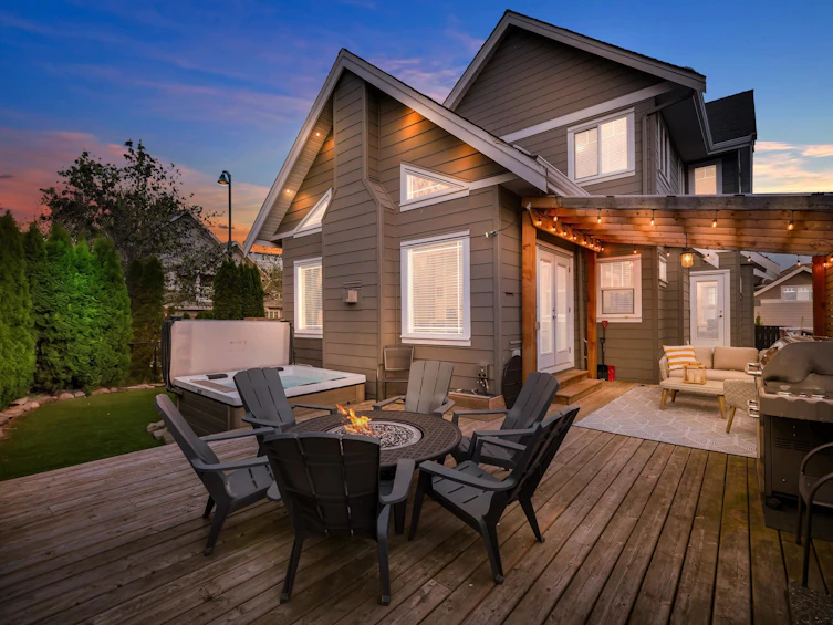 2995 Strangway Place, Squamish, BC, V8B 0P8 - 3