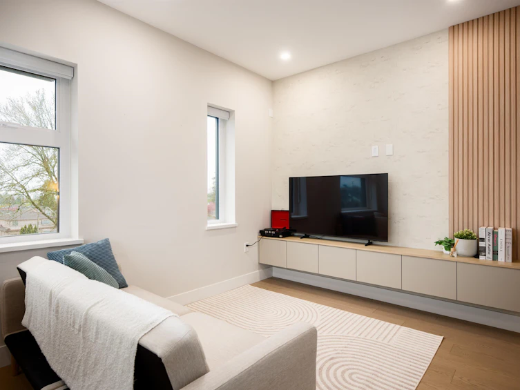 2-128 W Woodstock Avenue, Vancouver, BC, V5Y 2S2 - 8