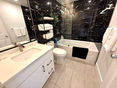 311-555 Abbott Street - 2