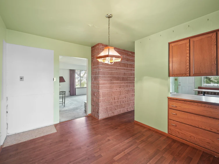 19150 61a Avenue, Surrey, BC, V3S 8C7 - 11