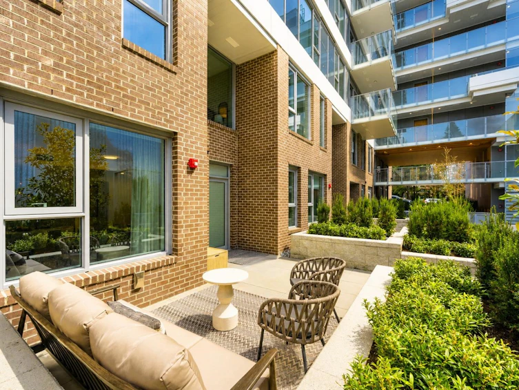 TH2-423 6th Street, West Vancouver, BC, V7T 0A1 - 9