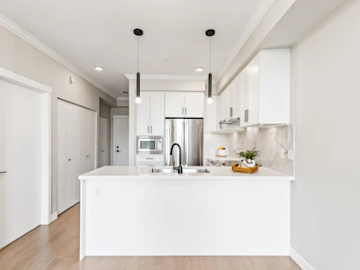 510-12109 223 Street - 5
