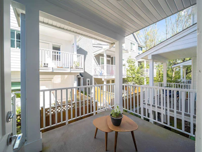 26-9762 182a Street - 3