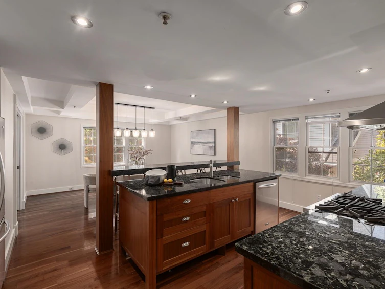 1935 W 12th Avenue, Vancouver, BC, V6J 2G1 - 10
