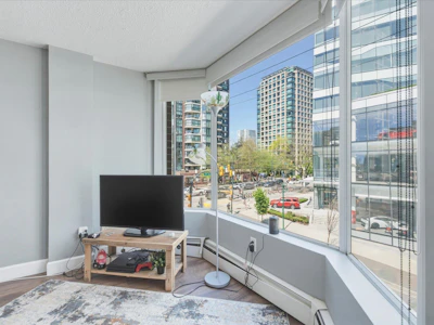 407-950 Drake Street - 4
