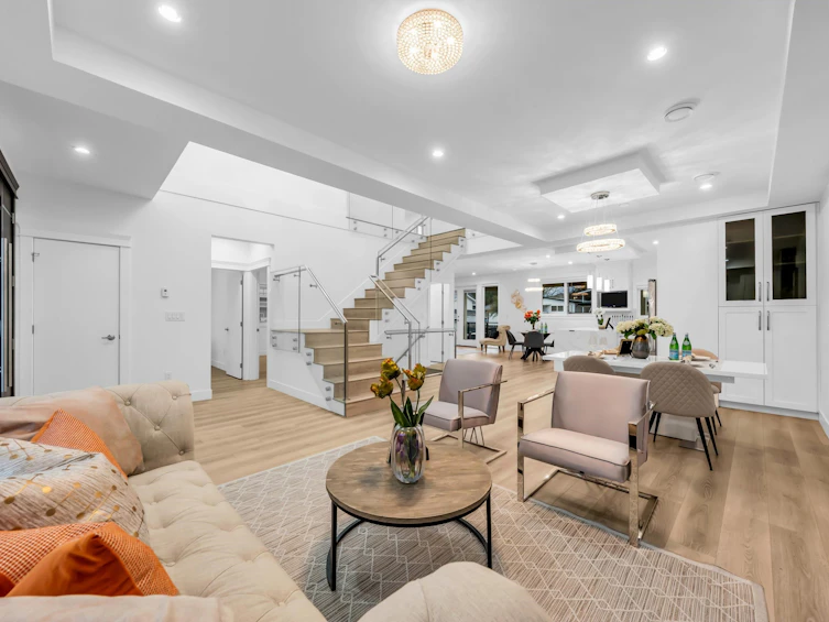 4267 Parker Street, Burnaby, BC, V5C 3C4 - 2