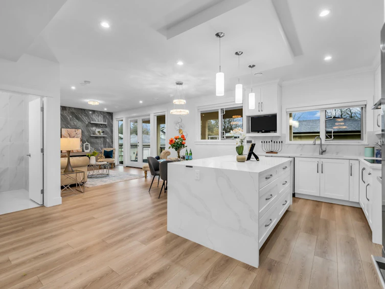 4267 Parker Street, Burnaby, BC, V5C 3C4 - 9