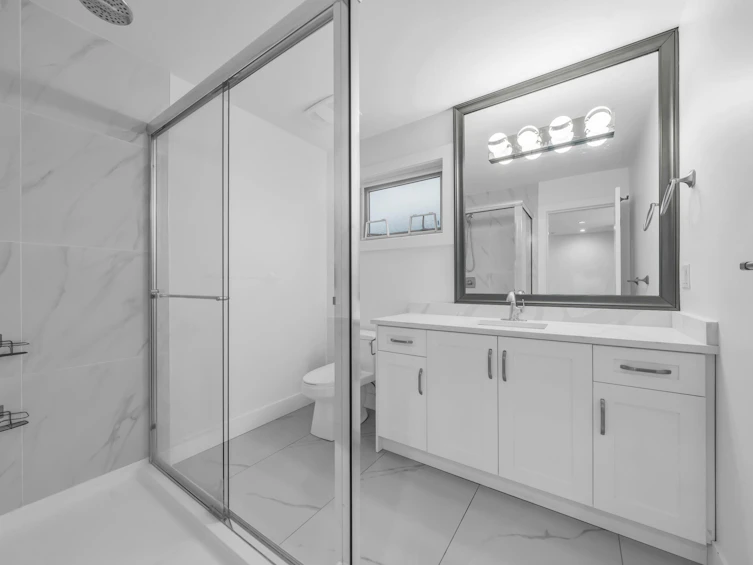 4267 Parker Street, Burnaby, BC, V5C 3C4 - 28