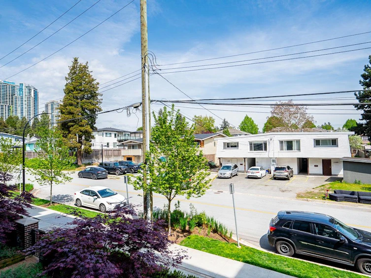 207-7599 15th Street, Burnaby, BC, V3N 0H9 - 30