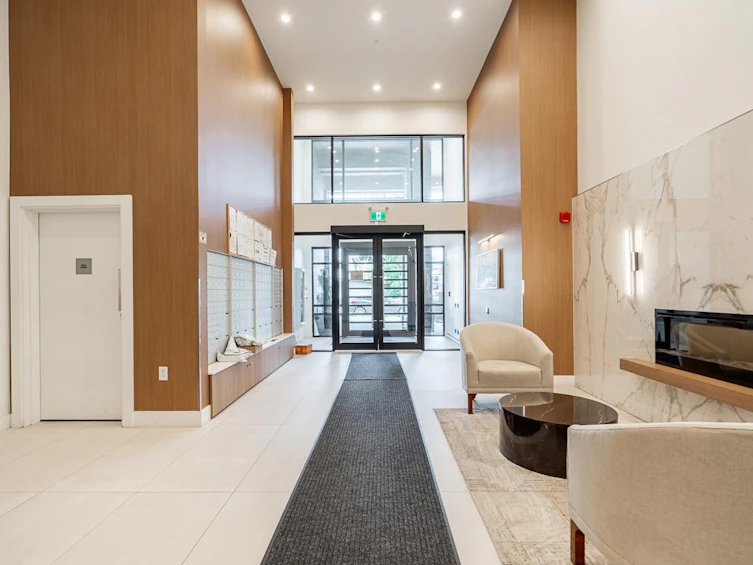 207-7599 15th Street, Burnaby, BC, V3N 0H9 - 5