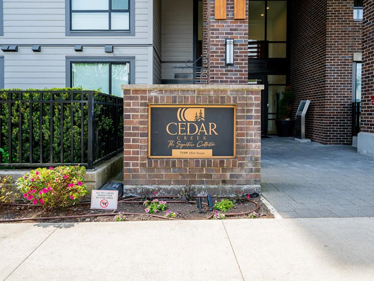 207-7599 15th Street, Burnaby, BC, V3N 0H9 - 34