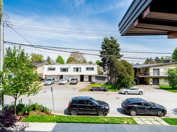 207-7599 15th Street, Burnaby, BC, V3N 0H9 - 29
