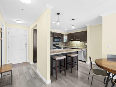 210-5438 198 Street - 4