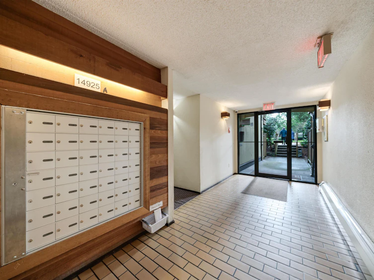 201-14925 100 Avenue, Surrey, BC, V3R 1J6 - 20