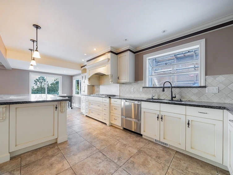 870 Greenwood Road, West Vancouver, BC, V7S 1X7 - 8
