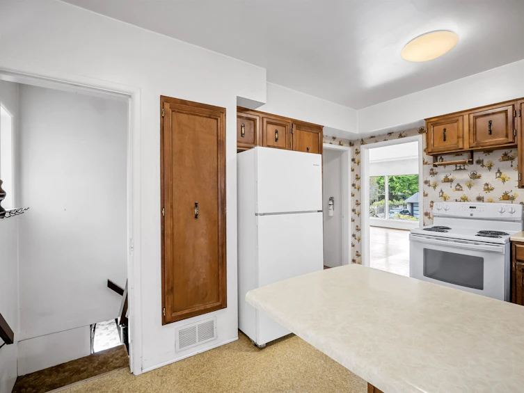 2762 Newmarket Drive, North Vancouver, BC, V7R 2T4 - 16