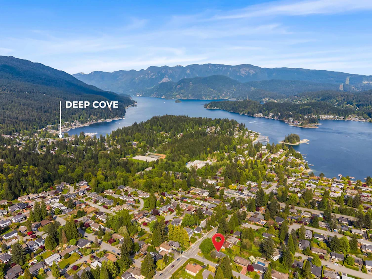 998 Fairway Drive, North Vancouver, BC, V7G 1L8 - 38