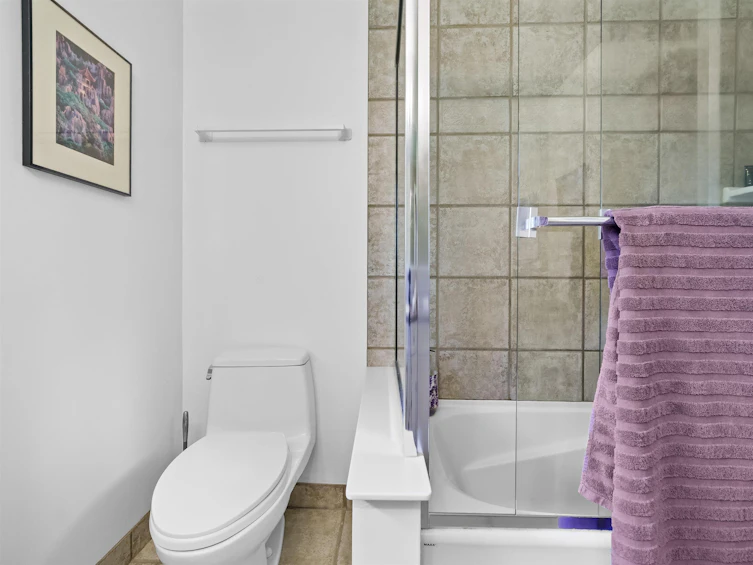 998 Fairway Drive, North Vancouver, BC, V7G 1L8 - 25