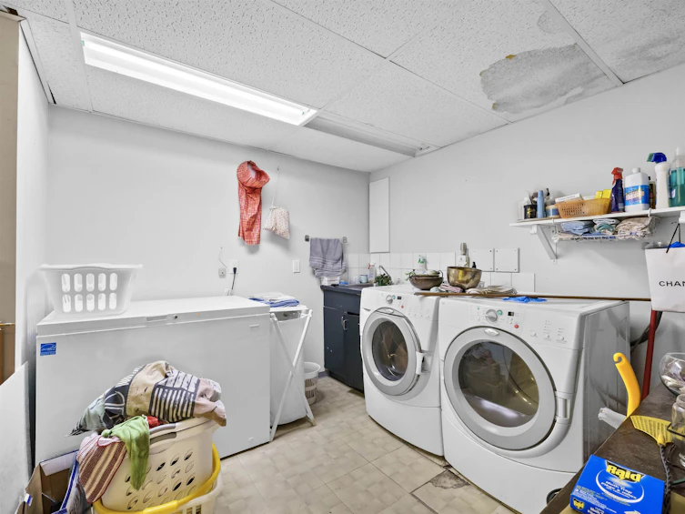 998 Fairway Drive, North Vancouver, BC, V7G 1L8 - 30