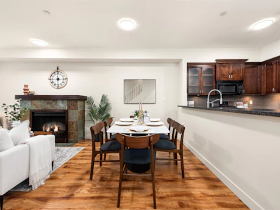 137-7388 Macpherson Avenue - 2