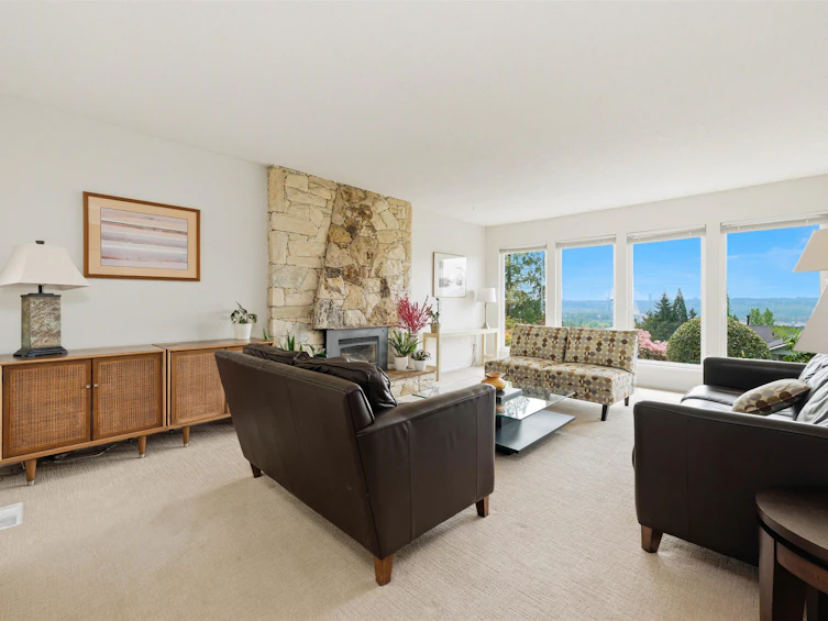 2563 Ashurst Avenue, Coquitlam, BC, V3K 5T7 - 2
