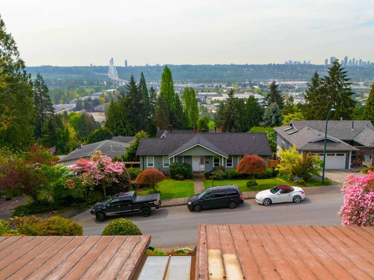 2563 Ashurst Avenue, Coquitlam, BC, V3K 5T7 - 3