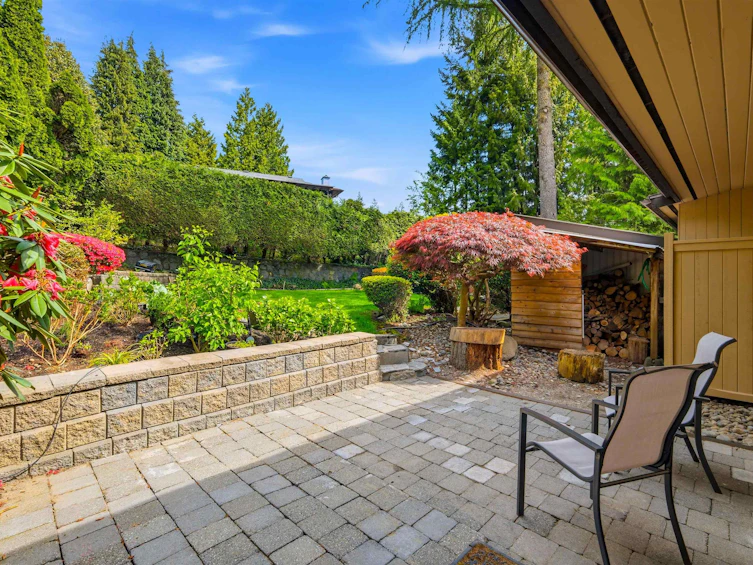 2563 Ashurst Avenue, Coquitlam, BC, V3K 5T7 - 33