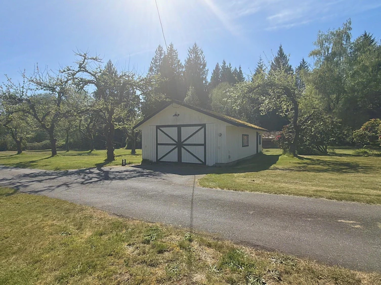 1346 Russell Road, Gibsons, BC, V0N 1V2 - 3