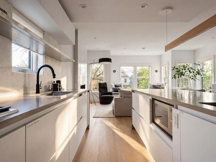 867 E Georgia Street, Vancouver, BC, V6A 2A4 - 7