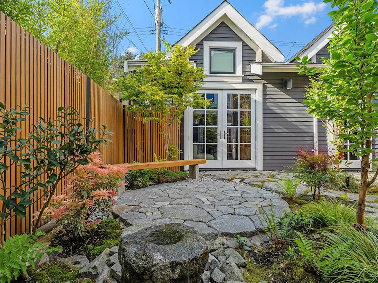 867 E Georgia Street, Vancouver, BC, V6A 2A4 - 31